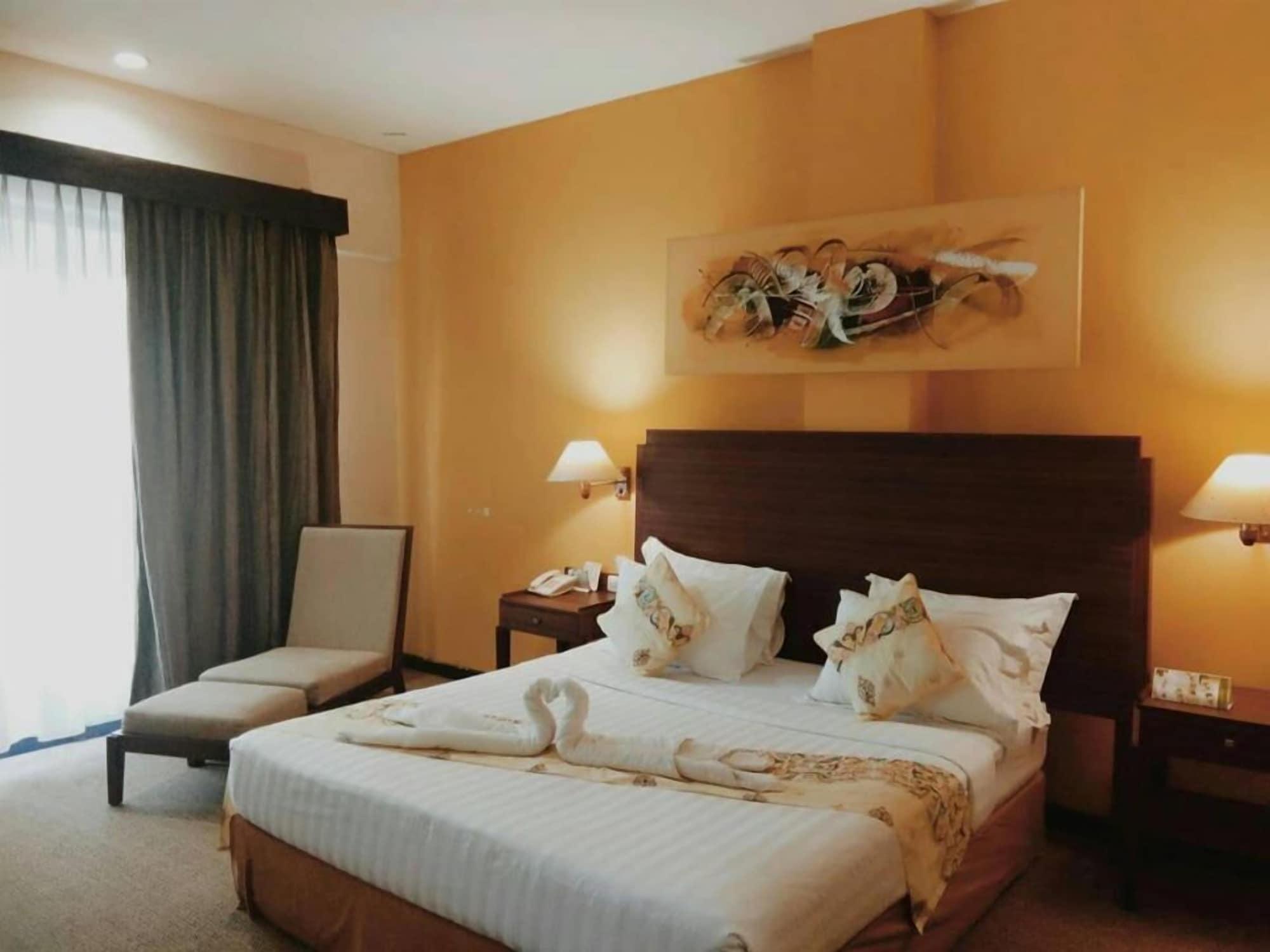 Hotel Mariat סורונג מראה חיצוני תמונה