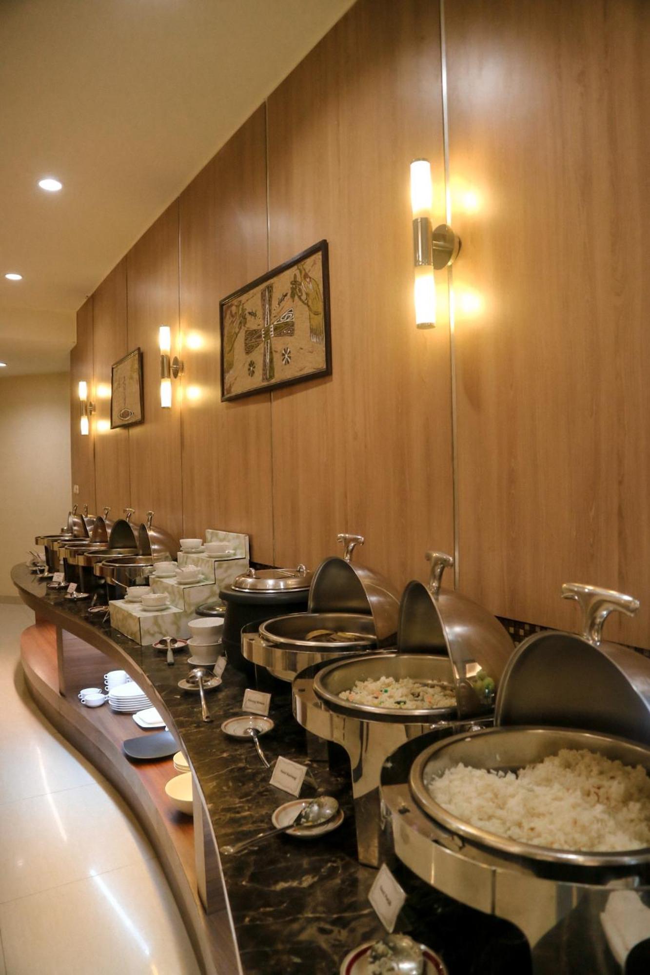 Hotel Mariat סורונג מראה חיצוני תמונה