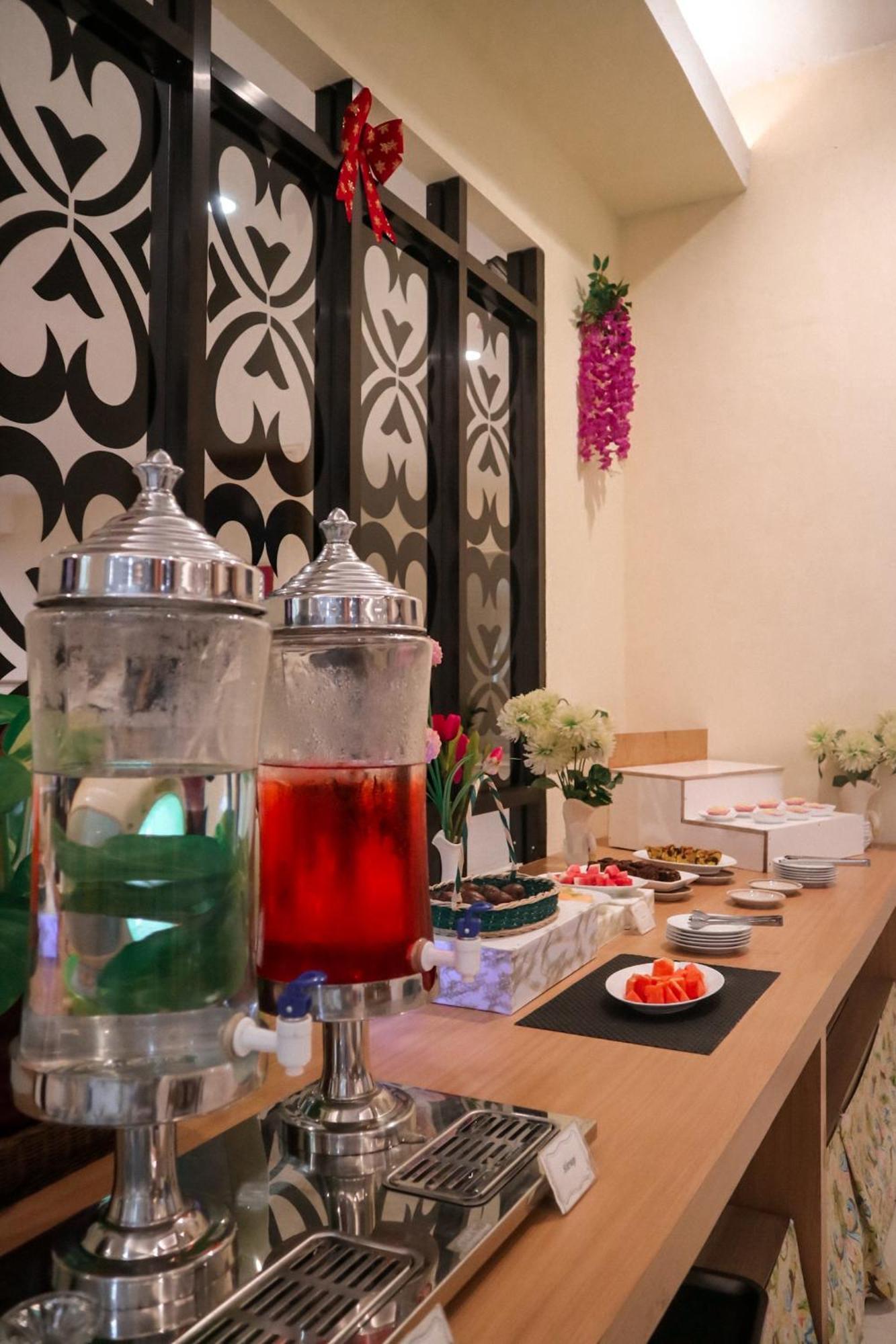 Hotel Mariat סורונג מראה חיצוני תמונה