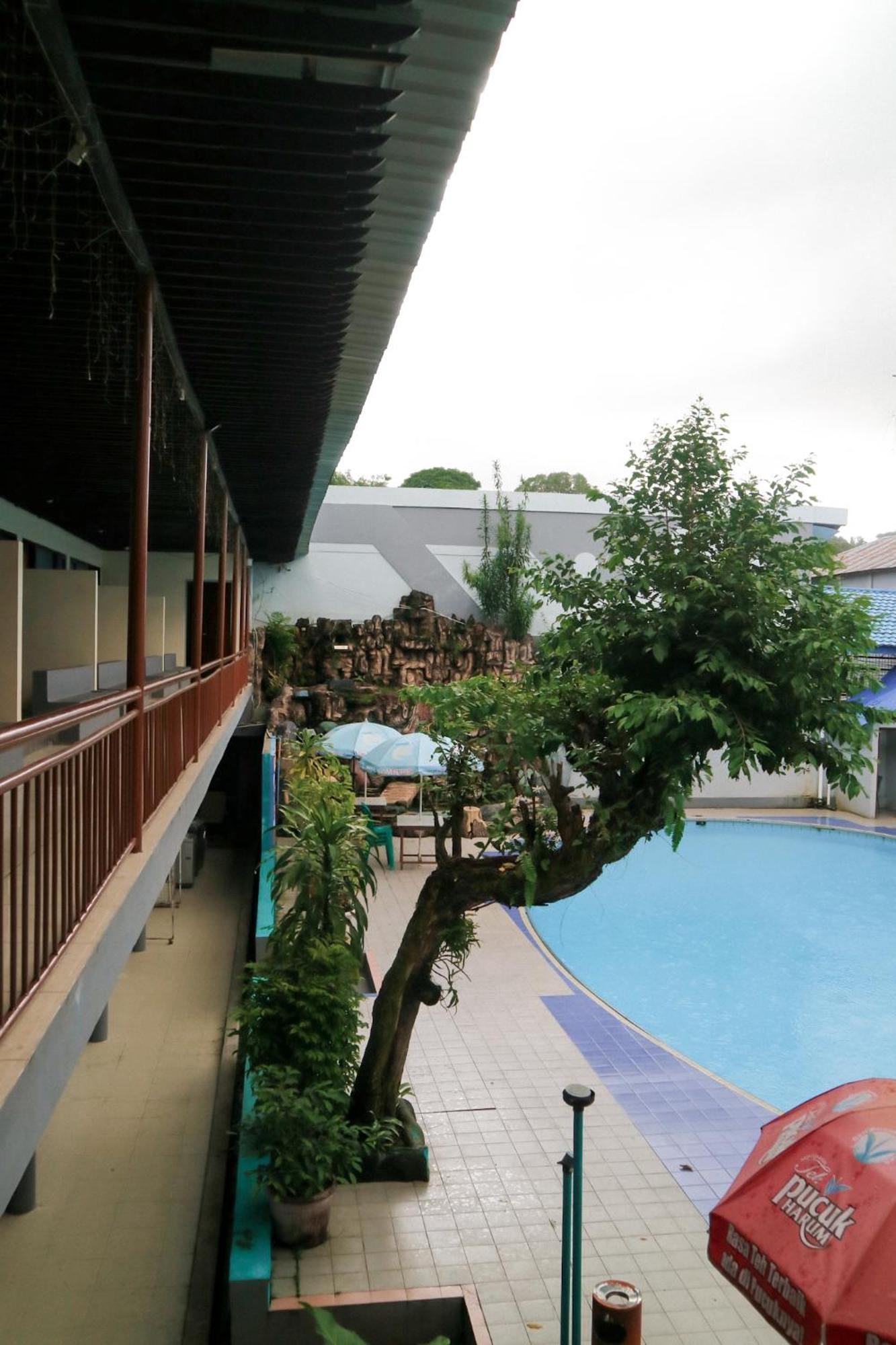 Hotel Mariat סורונג מראה חיצוני תמונה