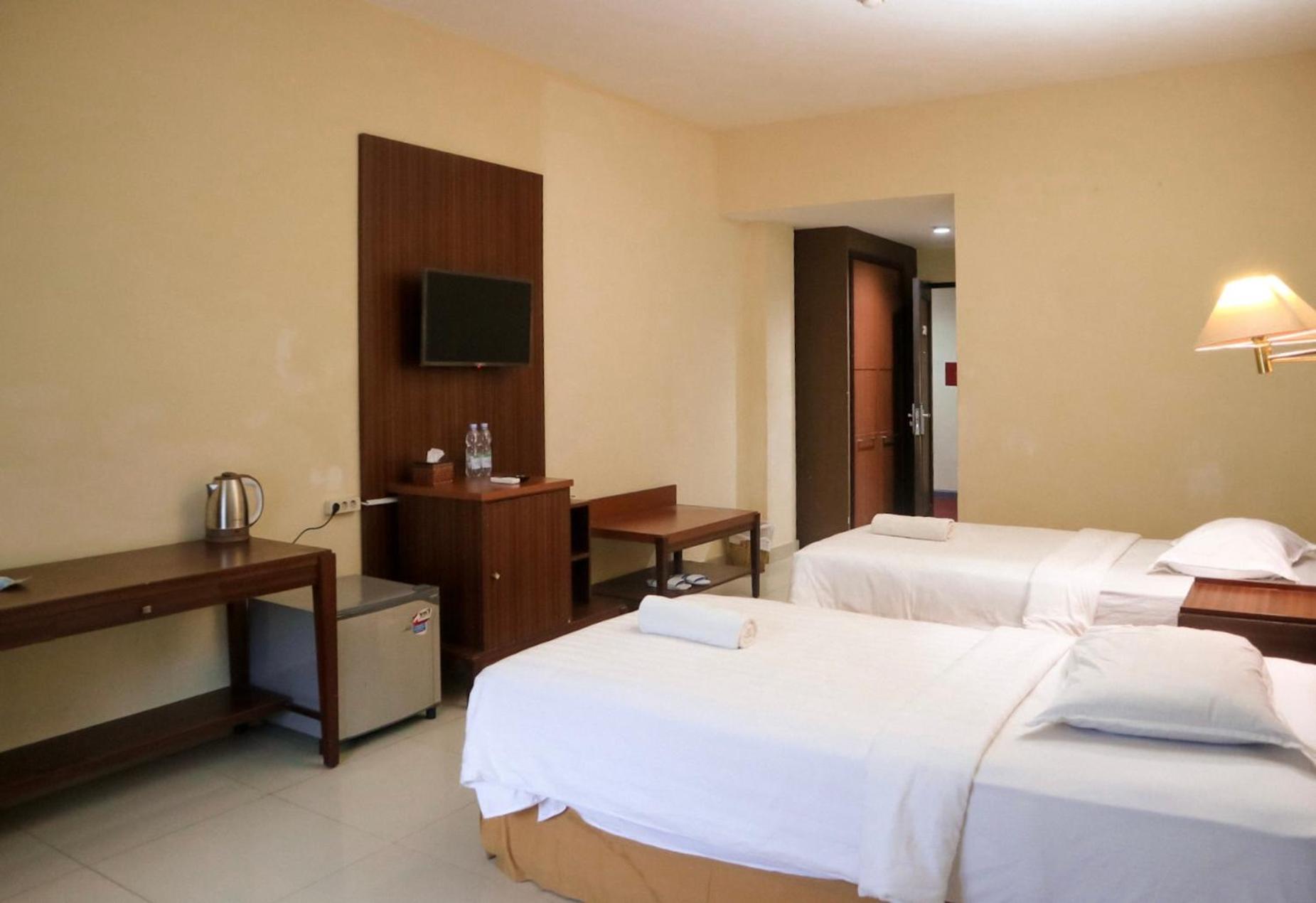 Hotel Mariat סורונג מראה חיצוני תמונה