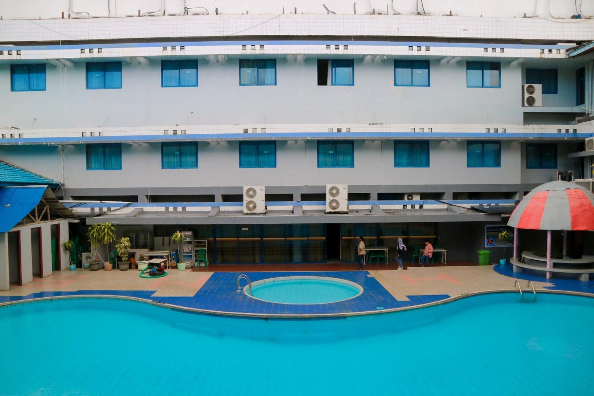 Hotel Mariat סורונג מראה חיצוני תמונה