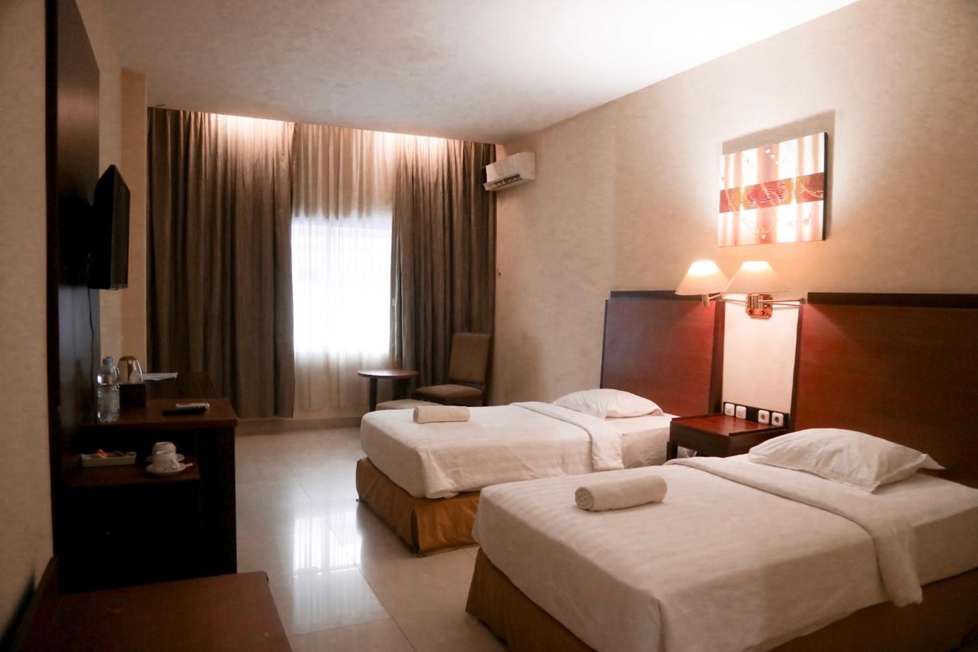 Hotel Mariat סורונג מראה חיצוני תמונה